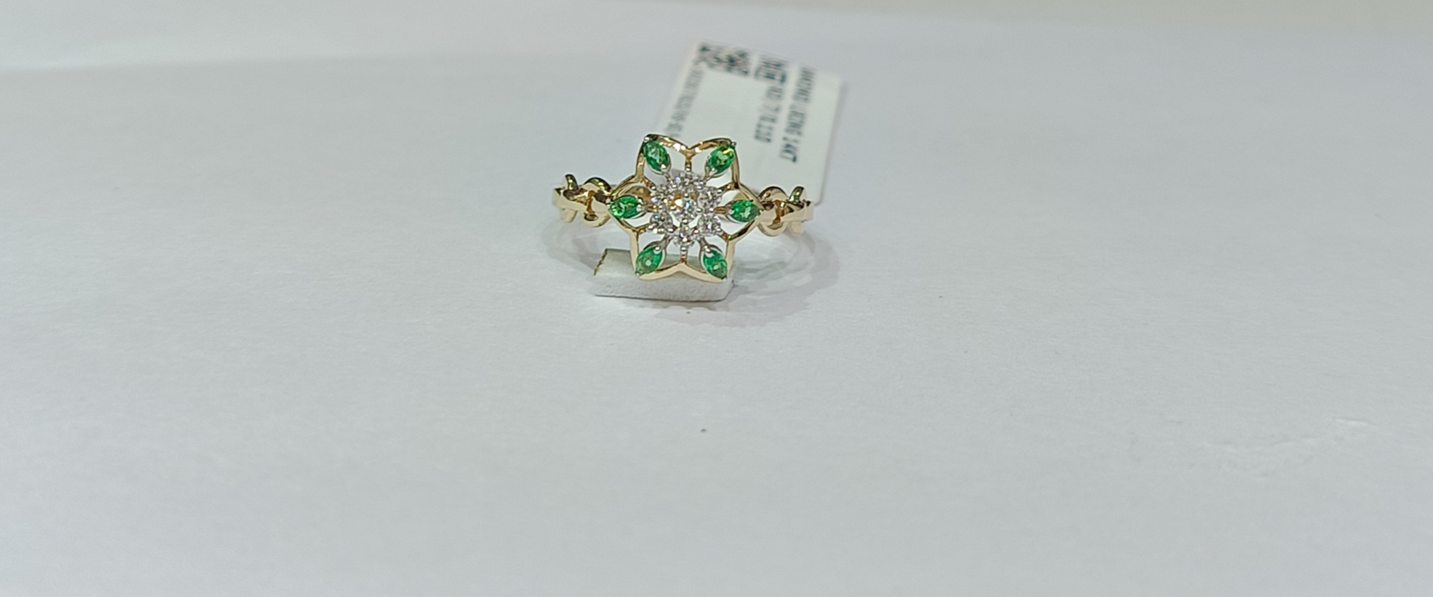 Ladies Ring